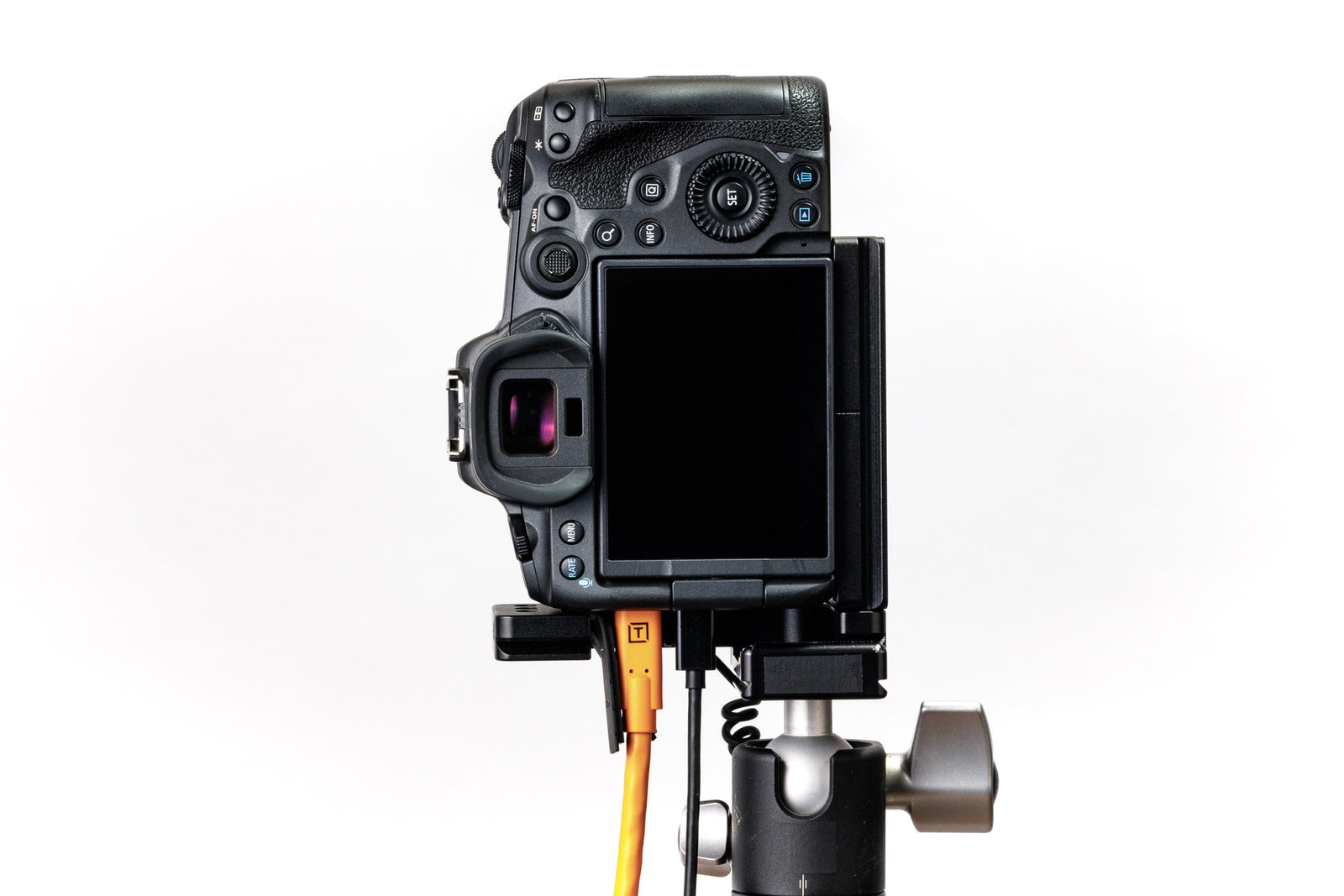 Canon 60D＆2本のレンズ 自由なアングルで撮影できるバリアングル液晶搭載 Canon 60D＆2本のレンズ 自由なアングルで撮影できるバリ